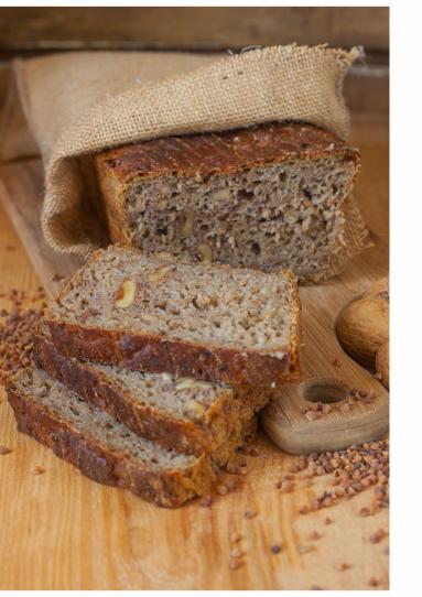 Zdjęcie - Chleb żytni z kaszą gryczaną i orzechami włoskimi - Przepisy kulinarne ze zdjęciami