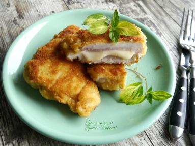 Zdjęcie - "Cordon Bleu" z kurczaka - najsmaczniejszy kotlet - Przepisy kulinarne ze zdjęciami