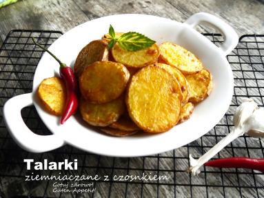 Zdjęcie - Talarki ziemniaczane z czosnkiem - Przepisy kulinarne ze zdjęciami