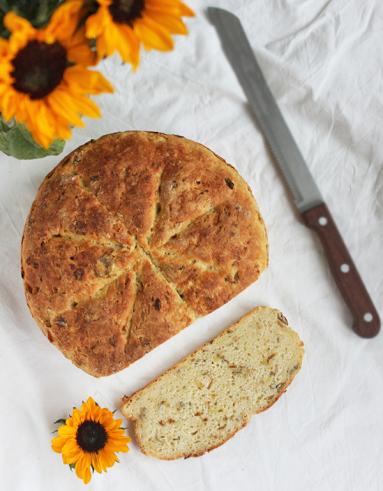 Zdjęcie - Chleb rustykalny - Przepisy kulinarne ze zdjęciami