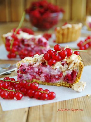Zdjęcie: Pełnoziarnista tarta migdałowo-porzeczkowa Zdjęcie - Pełnoziarnista tarta migdałowo-porzeczkowa - Przepisy kulinarne ze zdjęciami