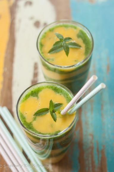 Zdjęcie - Smoothie z mango, melona i jarmużu - Przepisy kulinarne ze zdjęciami