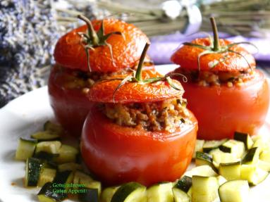 Zdjęcie - Pomidory faszerowane - Przepisy kulinarne ze zdjęciami