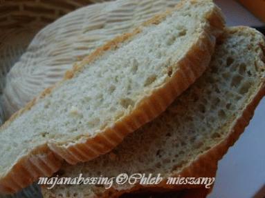 Zdjęcie - Chleb mieszany na zakwasie z dodatkiem drożdży  - Przepisy kulinarne ze zdjęciami