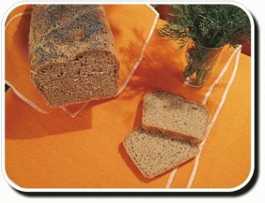 Zdjęcie - Chleb na zakwasie z otrębami i puree ziemniaczanym - Przepisy kulinarne ze zdjęciami