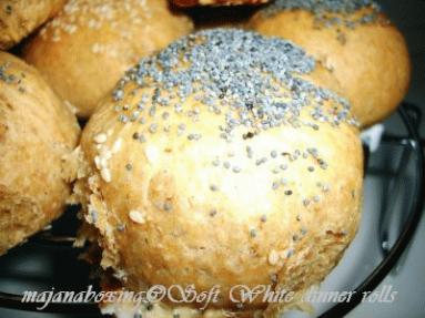 Zdjęcie - Soft white dinner rolls  - Przepisy kulinarne ze zdjęciami