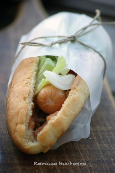 Zdjęcie - Bułki na hot dogi. World Bread Day 2015! - Przepisy kulinarne ze zdjęciami