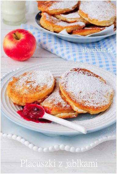 Zdjęcie - Placuszki z jabłkami, najlepsze - Przepisy kulinarne ze zdjęciami
