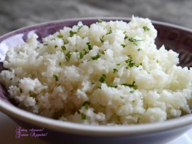 Zdjęcie - "Fałszywy ryż" z kalafiora - Przepisy kulinarne ze zdjęciami
