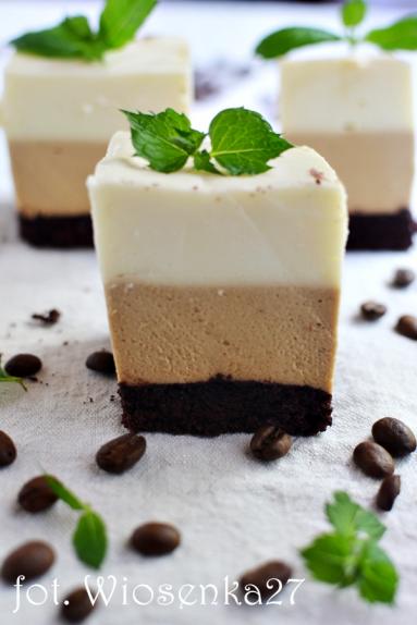Zdjęcie - Ciasto kawowe z białą czekoladą - Przepisy kulinarne ze zdjęciami