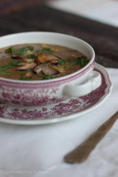 Zdjęcie - Zupa grzybowa z gorgonzolą - Przepisy kulinarne ze zdjęciami