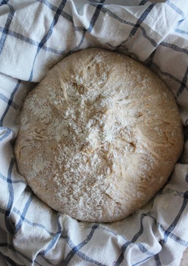 Zdjęcie - Chleb z dynią na zakwasie - Przepisy kulinarne ze zdjęciami