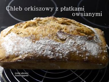 Zdjęcie - Chleb orkiszowy z płatkami owsianymi - Grudniowa piekarnia - Przepisy kulinarne ze zdjęciami