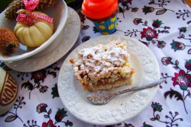 Zdjęcie - Ciasto kruche gruszkowo-jabłkowe - Przepisy kulinarne ze zdjęciami