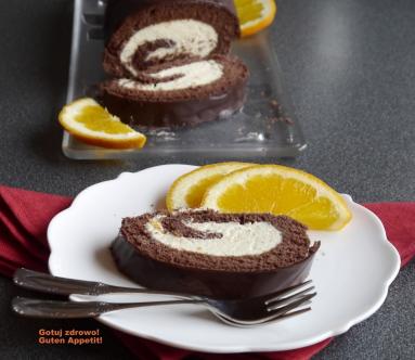 Zdjęcie - Rolada biszkoptowa z kremem pomarańczowym - Przepisy kulinarne ze zdjęciami