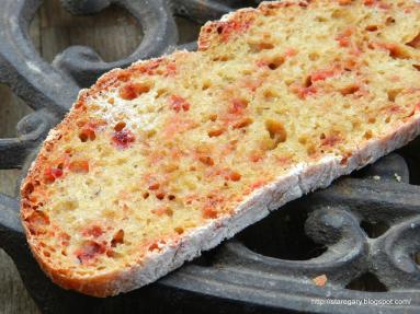 Zdjęcie - Chleb z burakiem - styczniowa piekarnia - Przepisy kulinarne ze zdjęciami