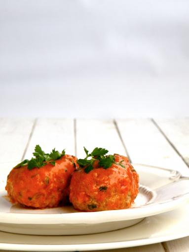Zdjęcie - Minigołąbki bez zawijania, w sosie pomidorowym - Przepisy kulinarne ze zdjęciami