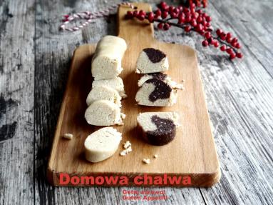 Zdjęcie - Domowa chałwa sezamowa - Przepisy kulinarne ze zdjęciami