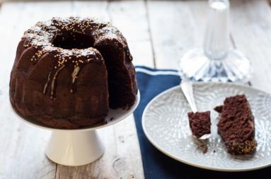 Zdjęcie - Idealne ciasto czekoladowe - Przepisy kulinarne ze zdjęciami