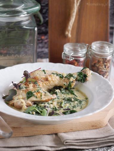 Zdjęcie - Kurczak ze szpinakiem i gorgonzolą / Gorgonzola and spinach chicken - Przepisy kulinarne ze zdjęciami