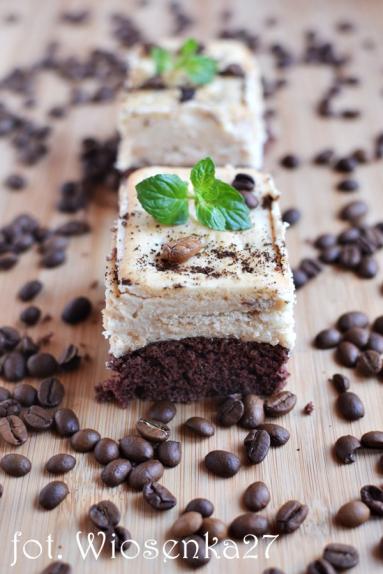 Zdjęcie - Ciasto kawowe z krakersami - Przepisy kulinarne ze zdjęciami