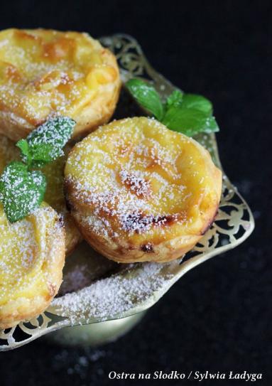 Zdjęcie - PASTEIS DE NATA - portugalskie tartaletki z kremem - Przepisy kulinarne ze zdjęciami