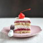 Zdjęcie - Ciasto z wiśniami i białą czekoladą - Przepisy kulinarne ze zdjęciami