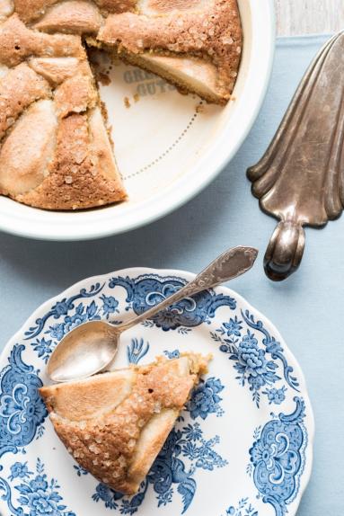Zdjęcie - (Super!) proste ciasto z gruszkami - Przepisy kulinarne ze zdjęciami
