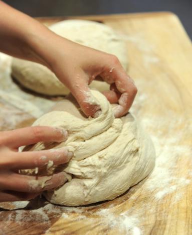 Zdjęcie - Tartine bread – o wyjątkowej metodzie przygotowywania chleba - Przepisy kulinarne ze zdjęciami