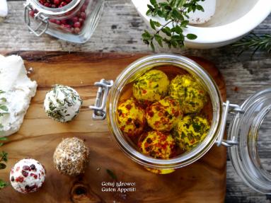 Zdjęcie - Jogurtowy ser Labneh i kolorowe kulki serowe - Przepisy kulinarne ze zdjęciami