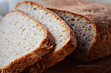 Zdjęcie - Najprostszy chleb na zakwasie - Przepisy kulinarne ze zdjęciami