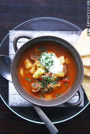 Zdjęcie - Gulyásleves - węgierska zupa gulaszowa - Przepisy kulinarne ze zdjęciami