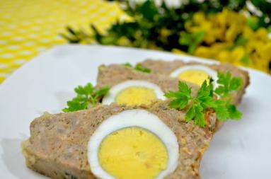 Zdjęcie - Pieczeń z jajkiem + film - Smakowite Dania - Przepisy kulinarne ze zdjęciami