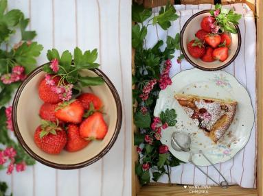 Zdjęcie - Owsiany biszkopt z truskawkami i cynamonem - Przepisy kulinarne ze zdjęciami