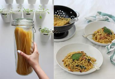 Zdjęcie - Sezon na pokrzywę: Spaghetti carbonara z pokrzywą i boczkiem - Przepisy kulinarne ze zdjęciami