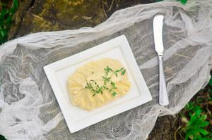 Zdjęcie - Wędzone masło - Przepisy kulinarne ze zdjęciami