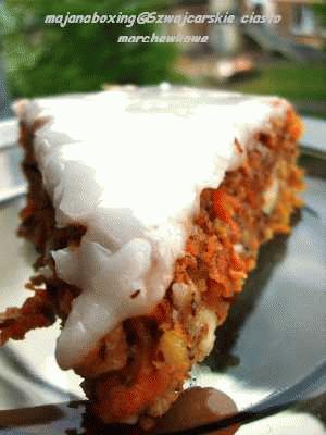 Zdjęcie - Szwajcarskie ciasto marchewkowe  - Przepisy kulinarne ze zdjęciami