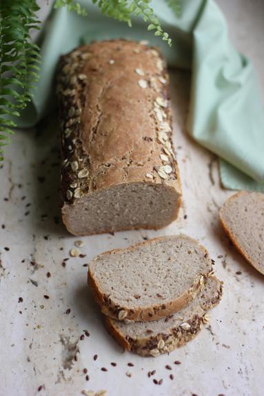 Zdjęcie - Żytni chleb drożdżowy - Przepisy kulinarne ze zdjęciami
