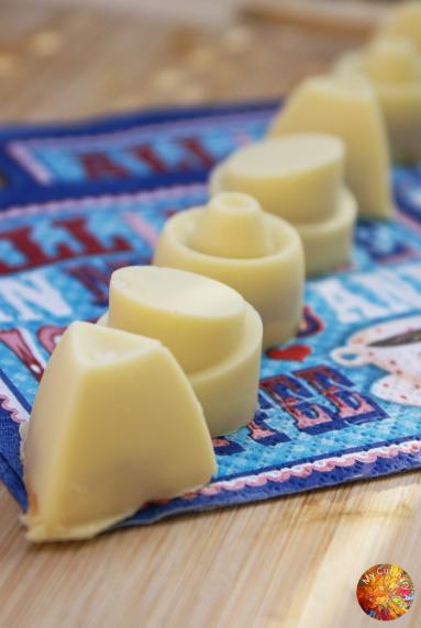 Zdjęcie - Pralinki z masłem orzechowym - Przepisy kulinarne ze zdjęciami