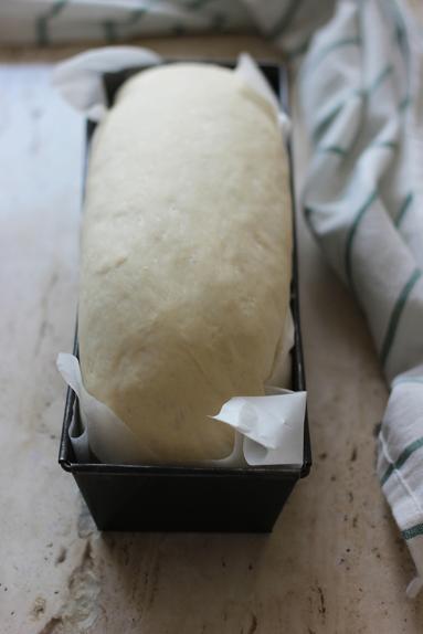 Zdjęcie - Klasyczny chleb tostowy - Przepisy kulinarne ze zdjęciami