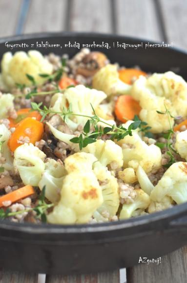 Zdjęcie - Gryczotto z kalafiorem, marchewką i brązowymi pieczarkami z tymiankiem - Przepisy kulinarne ze zdjęciami