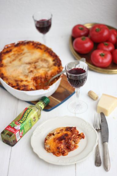 Zdjęcie - Wołowa lasagne z sosem bolognese - Przepisy kulinarne ze zdjęciami