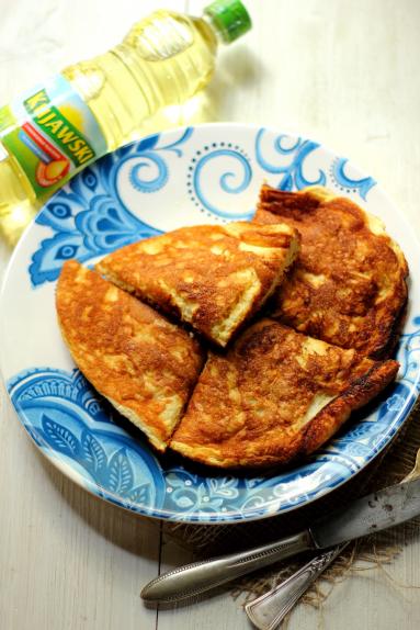Zdjęcie - Tradycyjny omlet biszkoptowy - Przepisy kulinarne ze zdjęciami