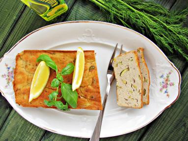 Zdjęcie - Drobiowy pasztet z pistacjami - Przepisy kulinarne ze zdjęciami