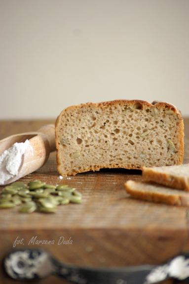 Zdjęcie - Chleb pytlowy na zakwasie z pestkami dyni - Przepisy kulinarne ze zdjęciami
