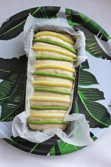 Zdjęcie - Chleb z fasolką szparagową - Przepisy kulinarne ze zdjęciami