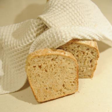 Zdjęcie - Chleb z otrębami na ziemniakach - Przepisy kulinarne ze zdjęciami