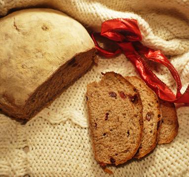 Zdjęcie - Chleb z żurawiną na zakwasie - Przepisy kulinarne ze zdjęciami