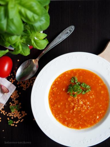 Zdjęcie - Pikantna zupa z czerwoną soczewicą - Przepisy kulinarne ze zdjęciami