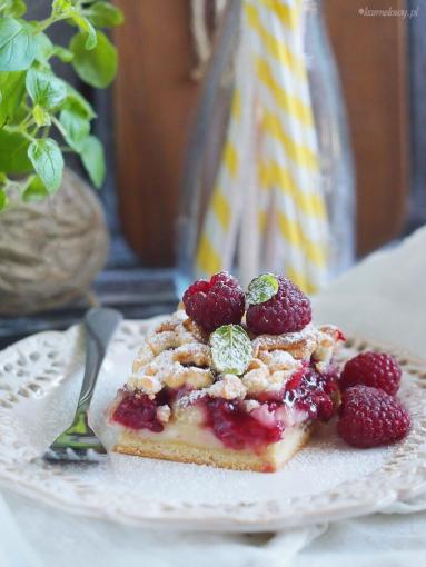 Zdjęcie - Ciasto z malinami i budyniem / Raspberry pudding cake - Przepisy kulinarne ze zdjęciami